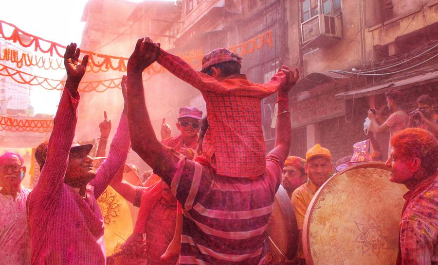 ESCORTED INDIA TOUR INCLUDING HOLI FESTIVAL