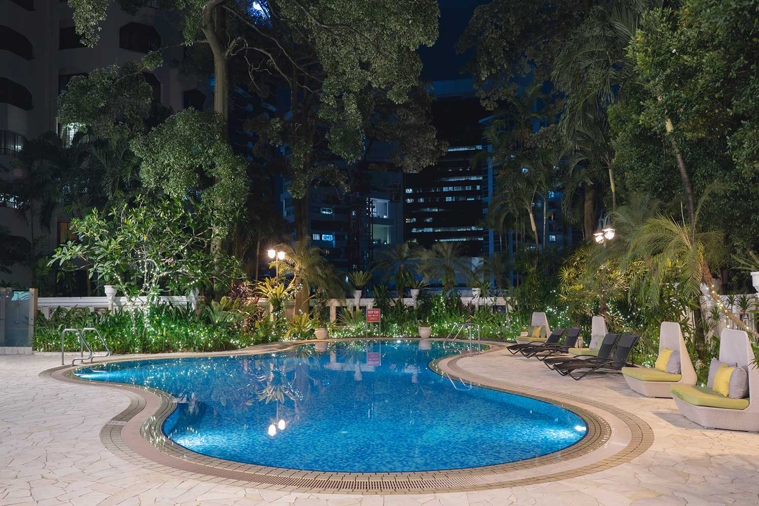 4 NIGHT SINGAPORE CITY HIGHLIGHTS AT THE SINGAPORE VIBE HOTEL ORCHARD