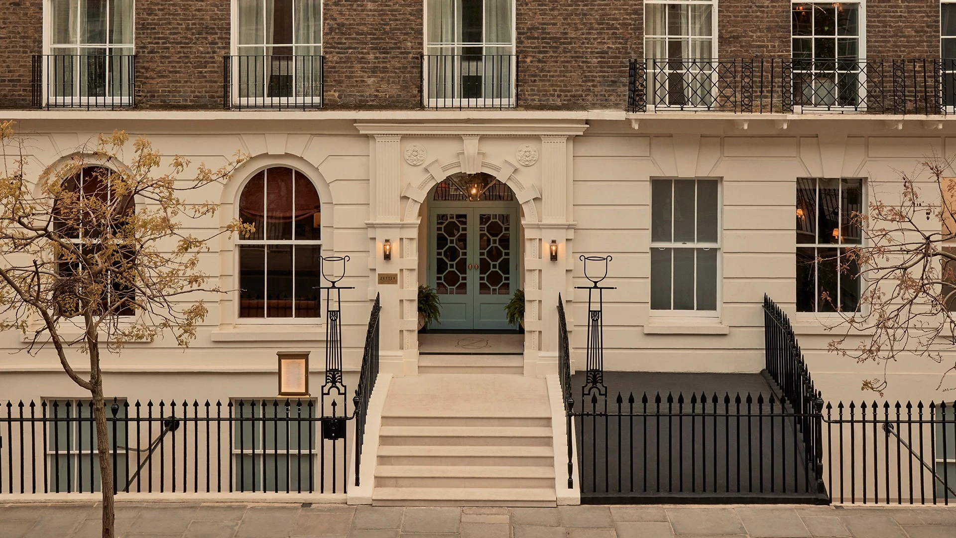 THE ZETTER BLOOMSBURY - LUXURY LONDON TOWNHOUSE